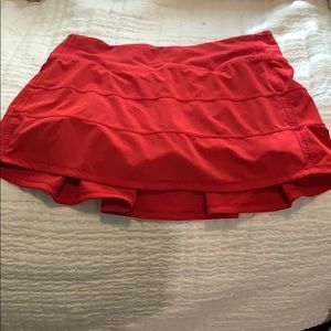 Lululemon red tennis skirt